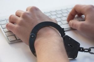 finti contratti editoriali