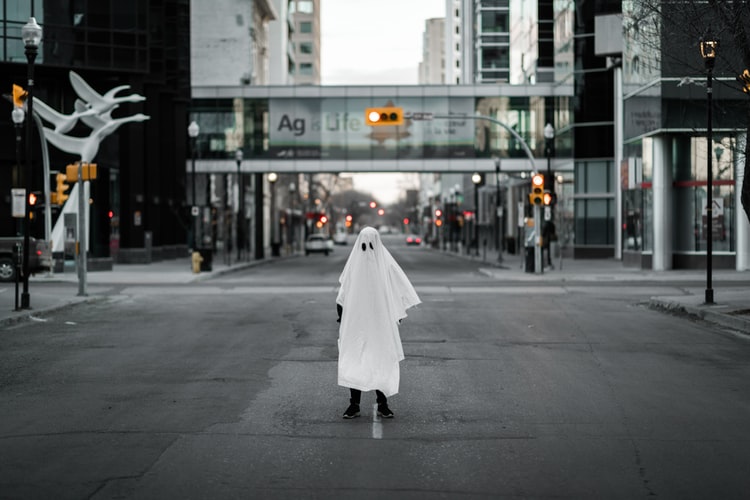 Ghostwriter: la formazione, la professione, i prezzi
